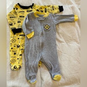 3M New Set of Footsie Pajamas